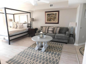 Yacht Club Villas #1-1104 condo